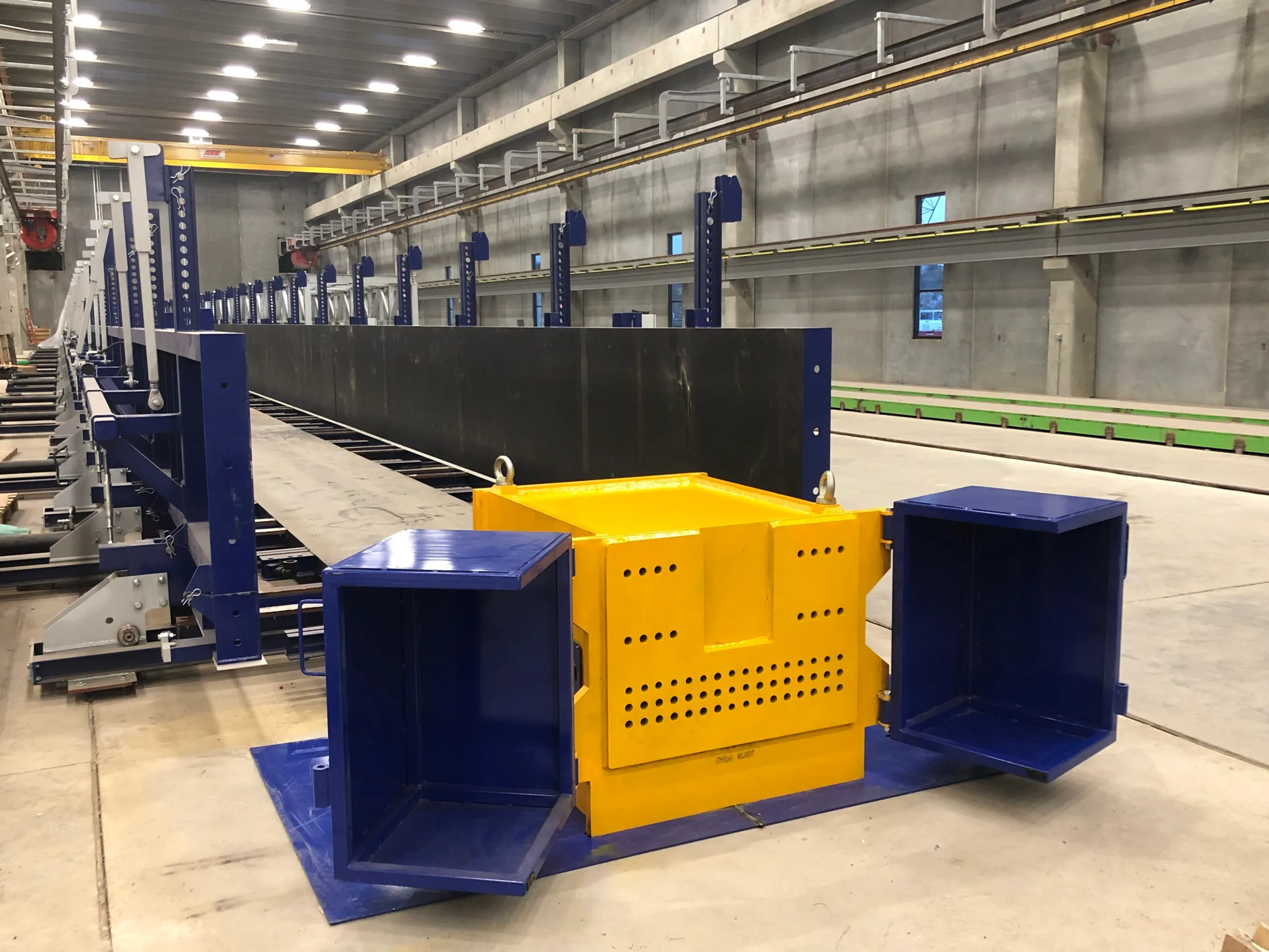 Prestressing heads for TI/TL beams